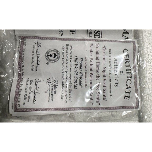 Thomas Kinkade Old World Santa Ornament Set #2 - Picture 14 of 15